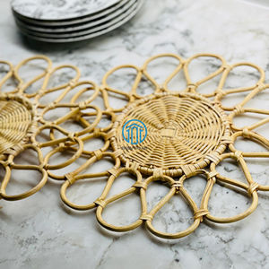 Mantel Individual de flores de ratán Natural, mantel tejido hecho a mano, accesorio de mesa de comedor ecológico decorativo hecho en Vietnam - Product Image 2