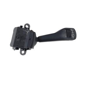 INTERRUPTEUR DE PHARE DROIT BMW X3 1ère Série 8363669M (04>10) - Product Image 1