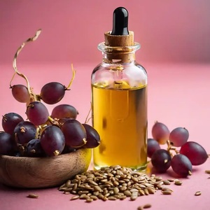 Private Label OEM Supply 100% Natural Body Organic Grape Seed <b>Oil</b> From Leading Indian Exporter - Product Image 2