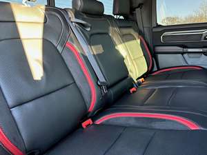 RAM 1500 TRX 2022 ~13,200 Millas, Motor Hemi V8 Supercargado, Paquete R-TRX 800 Reacondicionado, 4x4 - Product Image 4