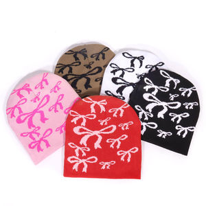 Bonnets en laine unisexes de qualité supérieure, conçus par OEM, chauds pour l'hiver, motif uni, logo personnalisé, mélange de laine respirant et imperméable - Product Image 1