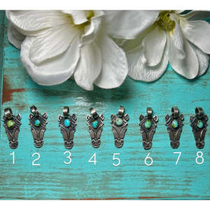 Pendentif en turquoise de la montagne Sonora et argent sterling Kinlale Billah, composants et accessoires de bijouterie - Product Image 1