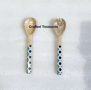 Ensemble de service à salade en bois et émail de qualité supérieure dernière conception d'ustensiles de cuisine vaisselle articles faits à la main meilleur prix abordable - Product Image 1