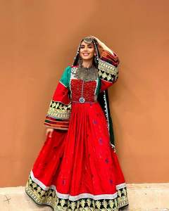 Robe élégante en mousseline de soie noire afghane kuchi, vintage, ethnique, tribale, modeste, avec manches longues et broderie artisanale - Product Image 5