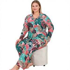 Conjunto de Pijama para Mujer Talla Grande, Tela Viscosa Turca, Camisón con Botones, Ropa de Dormir de Alta Calidad, Textil Turco, Talla Grande - Product Image 1
