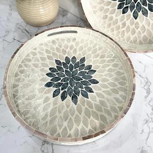 Plateau de service décoratif en nacre de qualité supérieure, fabriqué à la main, pour l'hôtellerie, les cadeaux de luxe et la décoration intérieure - Product Image 3