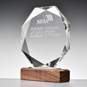 2025 New Trendy Wholesale Hot Sale <b>Blank</b> Octagonal Crystal Glass <b>Awards</b> Custom 3D <b>Laser</b> <b>Engraving</b> Crystal Trophy for Sports - Product Image 2