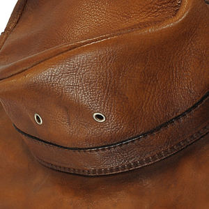 Moda de cuero Nuevo diseño Sombrero de cuero/Sombrero deportivo sin estructura con logotipo personalizado bordado - Product Image 5