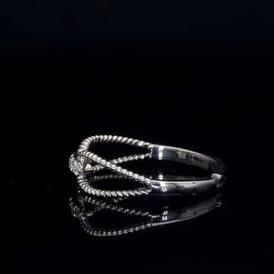 Vente en gros de bagues de fiançailles et de mariage en diamant cultivé en laboratoire en or 18 carats Prix direct d'usine - Product Image 6