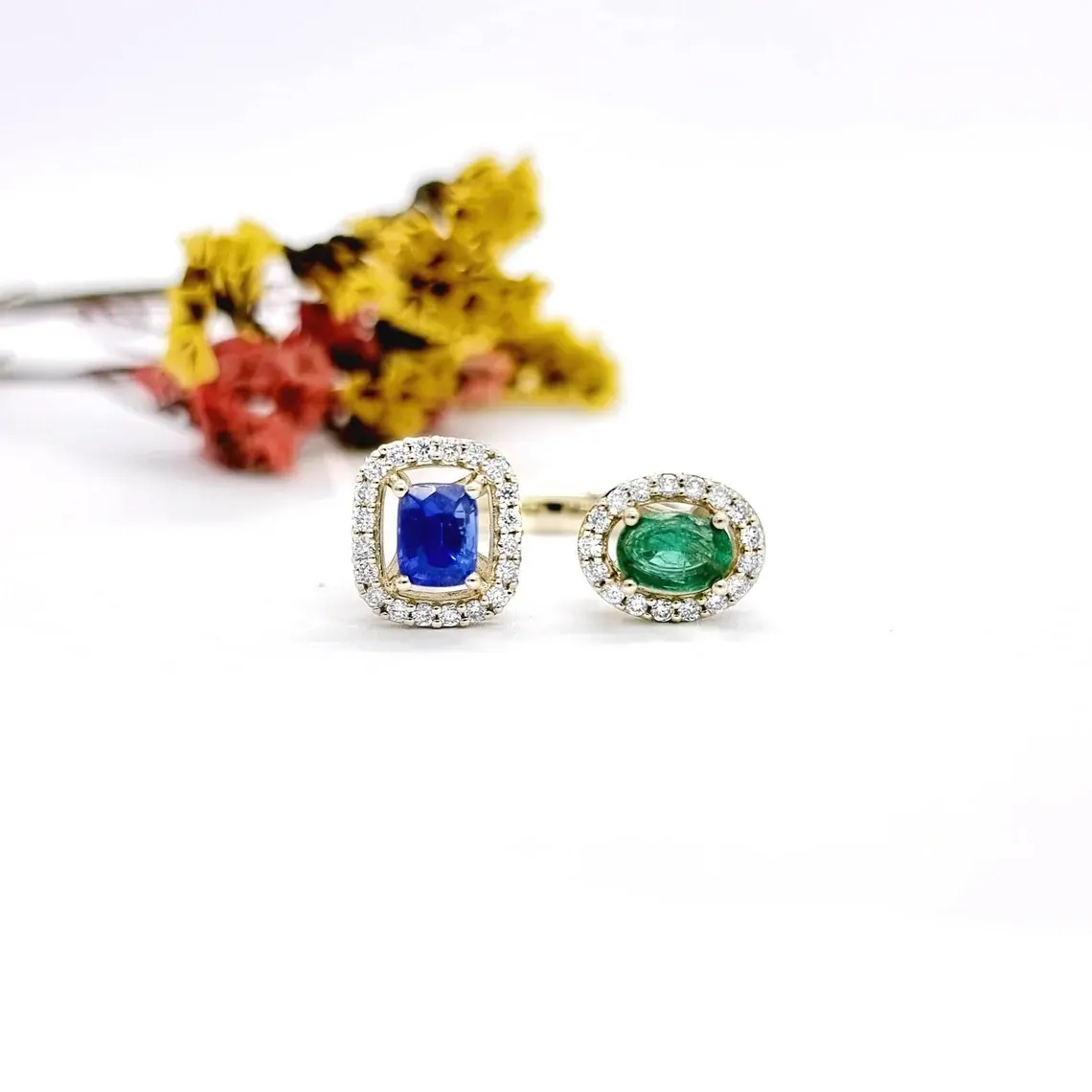 Top Sell 2023 Blauwe Saffier En Smaragd 14K Hallmarkly Gouden Ring Open Manchet Stijl Ring Te Koop Door Indiase Exporteurs