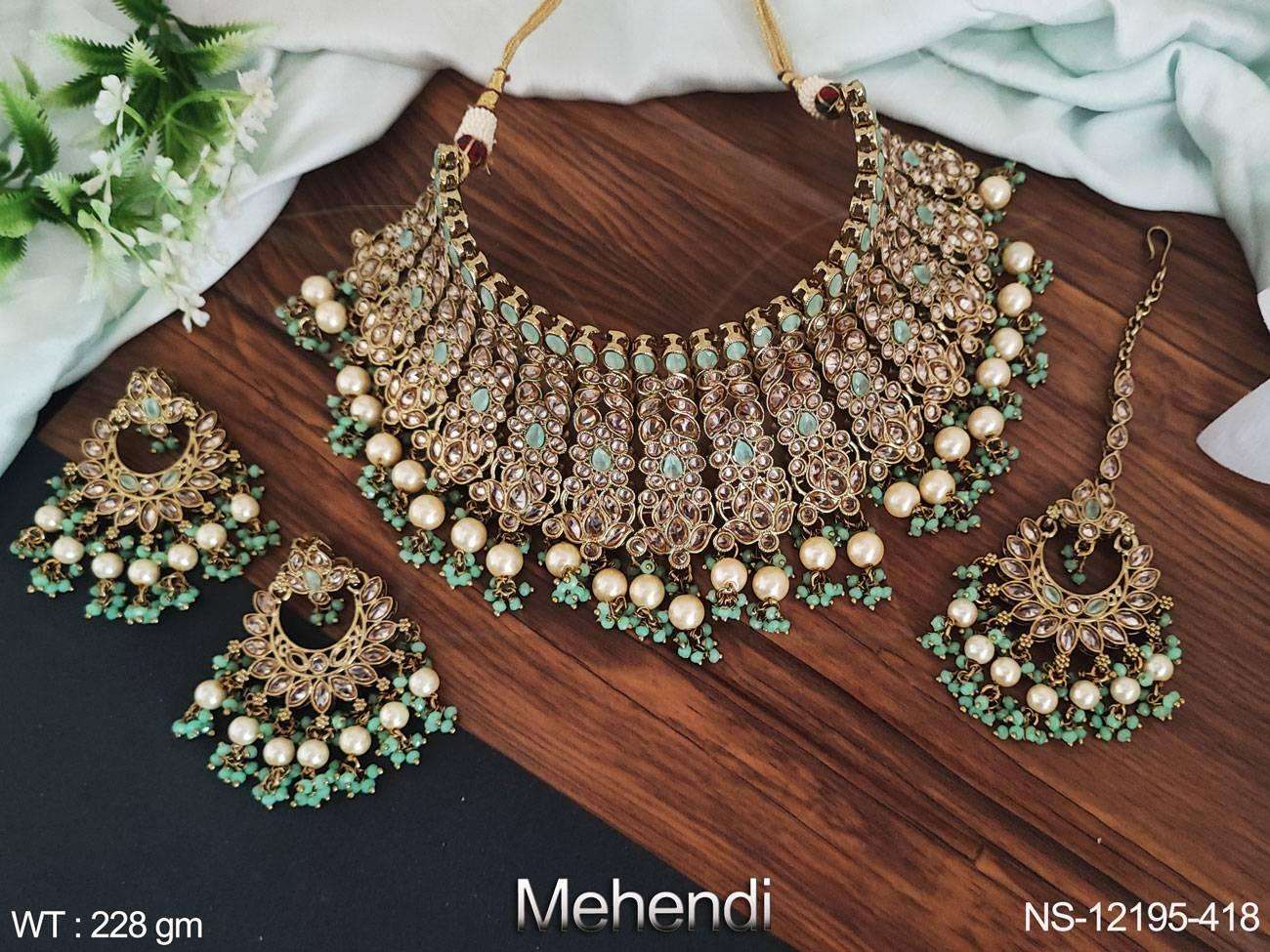 สีเขียวมิ้นท์