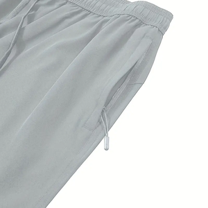 Pantalones cortos de malla transpirable de doble capa para hombre, estilo informal de cintura media, antiarrugas, para deportes al aire libre, entrenamiento sostenible - Product Image 1