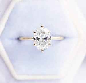 Anillo DE BODA solitario de diamante cultivado en laboratorio natural de corte ovalado de 2 quilates personalizable Estilo Vintage de fábrica de oro amarillo para fiestas - Product Image 2