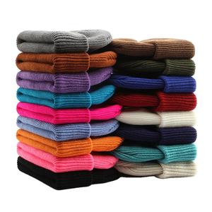 Gorro de Lana de Estilo Urbano Unisex, Personalizable, Transpirable, de Secado Rápido, Ligero, Hecho de Lana Suave, Disponible en Colores Personalizados - Product Image 1