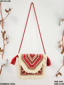 Banjara กระเป๋าคลัทช์ออกแบบด้วยมือสำหรับผู้หญิงสไตล์โบฮีเมียนปักหินและลูกปัดทำจากหนัง - Product Image 2