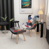 Mobilier moderne Fauteuil de salon Fauteuil simple rembourré en patchwork relaxant Fauteuil de détente