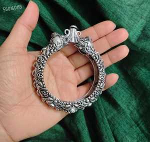 Pulseras de tamaño libre con temática de elefante oxidado ideales para diseñadores de joyas y joyerías para reventa - Product Image 4