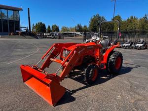 Venta superior usado Kubota L4508 Tractor 4WD para maquinaria agrícola a precio barato - Product Image 4