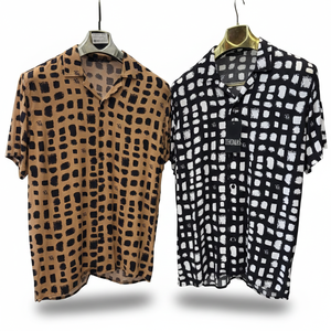 เสื้อเชิ้ตแขนสั้นลายดอกไม้สำหรับผู้ชาย ทรงหลวม ผ้าซาติน ดีไซน์ทันสมัยสำหรับฤดูร้อน สวมใส่สบาย เป็นมิตรกับสิ่งแวดล้อม เหมาะสำหรับวันหยุด - Product Image 2