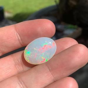 Opale blanche ovale naturelle éthiopienne luxueuse avec feu, 10,36 carats, évaluée par un tiers, pour collier, pierres précieuses en vrac - Product Image 5