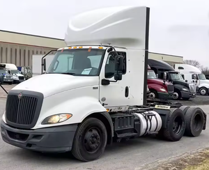 Mejor Precio 2020 Camión de Servicio Pesado RH613 6x4 con Cabina Diurna, Transmisión Automática de 12 Velocidades, ¡LISTO PARA ENVIAR con GARANTÍA! - Product Image 2