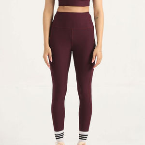 Ensemble de leggings de yoga côtelés sans couture pour femmes, taille plus, soutien-gorge de sport, tissu respirant, séchage rapide, extensible, deux pièces, pour la salle de sport et l'entraînement - Product Image 4
