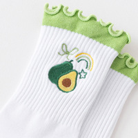 Calcetines de algodón personalizados para mujer con logo bordado de aguacate y lazo, puño con volantes, ideales para yoga, pilates y entrenamiento.