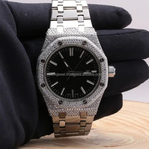 นาฬิกาเพชรสำหรับผู้ชายและผู้หญิงหน้าปัดกลมสีดำดีไซน์เนอร์สำหรับผู้หญิงและผู้ชายสีเงินเงา - Product Image 1