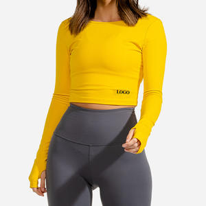 Haut court uni avec logo personnalisable, manches longues, col rond et matière douce pour l'été. - Product Image 5