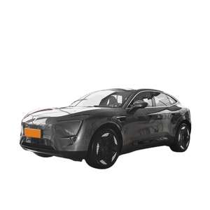 SUV compact automatique d'occasion 2024, habitacle spacieux, qualité de conduite confortable, faible kilométrage, options fournies en provenance du Japon - Product Image 1