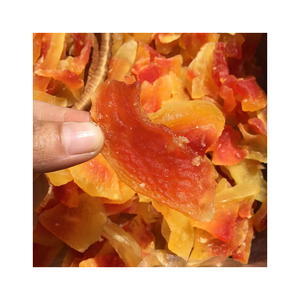 Rodajas de papaya secas de primera calidad de Vietnam, textura suave naturalmente dulce, Delicioso aperitivo de calidad de exportación - Product Image 1