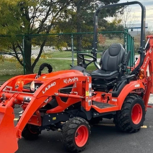 Tractor Compacto Kubota LX3310 4x4, Máquina Agrícola Utilitaria con Pala para Nieve - Product Image 3