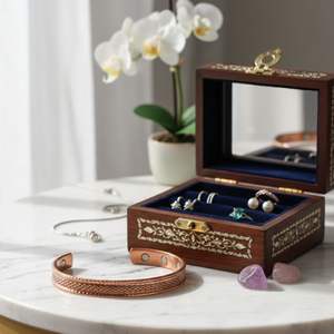 Nouveaux produits, bracelet élégant en laiton plaqué argent gravé pour femmes, bracelet ouvert réglable, bijoux cadeau à prix avantageux - Product Image 5