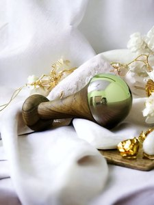 Masajeador facial elegante para pies con mango de madera, masajeador de varita Kansa pura para desintoxicación profunda y propósito de spa, forma <span class=keywords><strong>India</strong></span> - Product Image 3