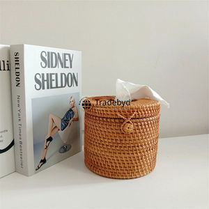 Caja de Pañuelos Cuadrada de Ratán de Primera Calidad, Elegante Portapañuelos Tejido a Mano para Uso Diario, Tradebyd - Product Image 1