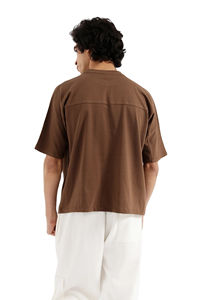 T-shirt surdimensionné de luxe pour homme 100% coton Impression sérigraphique personnalisée Tee-shirt à coupe ample Fabriqué par un producteur de t-shirts personnalisés - Product Image 4