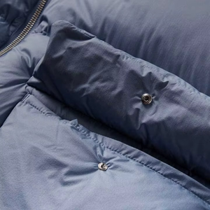 Veste matelassée fine en toile personnalisée par le fabricant pour vêtements pour hommes, vestes matelassées chaudes coupe-vent de haute qualité - Product Image 2