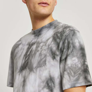 เสื้อยืดคอกลมผ้าแคนวาสทรงปกติแขนสั้นสำหรับผู้ชายสั่งทำขายส่งคุณภาพสูง - Product Image 4