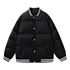 Chaqueta Varsity Acolchada para Hombre, Diseño Moderno 2026, Color Negro Completo, Personalizable OEM, Estilo Elegante para Clima Frío, Exportación, Calidad Premium, Gran Venta - Product Image 1