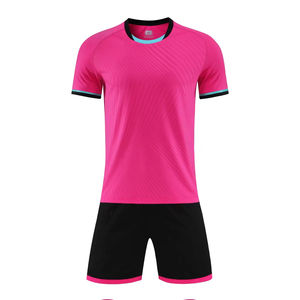 Uniforme de football confortable fabriqué par des professionnels, uniforme de football de produit très demandé pour les hommes - Product Image 1