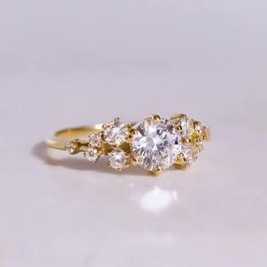 แหวนหมั้นเพชร CZ สีขาวทรงกลมสีขาว7มม. สีเหลืองทองเครื่องประดับสำหรับเจ้าสาวแบบวินเทจ - Product Image 2