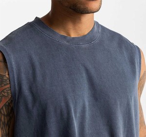 Camiseta sin mangas de algodón para hombre, camiseta transpirable para entrenamiento en gimnasio, logotipo personalizado, diseño informal atlético sin mangas, respetuoso con el medio ambiente, secado rápido OEM - Product Image 5