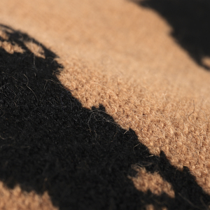 Wholesale 100% Acrylic Beanie Hat Top Fashionable Pom Pom Hat Customizable Plain White Patterns for <b>Men</b> - Product Image 4