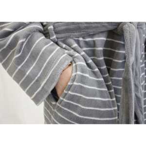 Bata de Baño Suave con Estampado Floral de Henry's Cozy para Adultos, Cierre con Cordón, Talla Única, para el Hogar, Noche, o Ocasiones Nupciales - Product Image 2