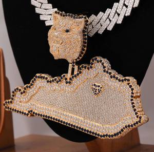 Colgante de Plata de Ley 925 Personalizado con Mapa de Kentucky y Diamante Moissanita, Chapado en Oro de 14K, Estilo Moderno para Fiestas Funky y Hip Hop - Product Image 3