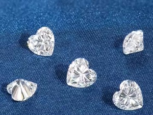 Forme de coeur en laboratoire naturel 10.05 Ct Vs2 Fancy Vivid Blue Excellent Cut Diamond For Ring Necklace Jewelry Making India Surat - Product Image 4