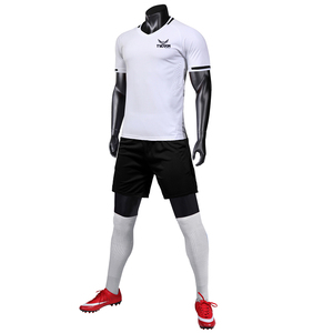 Uniforme de football pour hommes, impression par Sublimation complète, entraînement d'équipe de sport, vente en gros, prix bas - Product Image 2