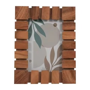 Marco de Fotos de Madera Hecho a Mano, Diseño Moderno y Minimalista de Alta Calidad para Decoración del Hogar y la Oficina - Product Image 2