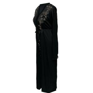 Abaya pour femmes musulmanes, robe de prière élégante et luxueuse, en soie personnalisée, anti-rides, faite à la main, petite taille, manches bouffantes, satin, vente en gros - Product Image 2