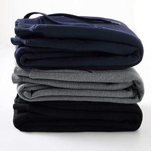 Pantalons de jogging brodés de qualité supérieure pour hommes MaxComfort, légers, taille haute, style décontracté, doux, respirant, en toile, séchage rapide - Product Image 6